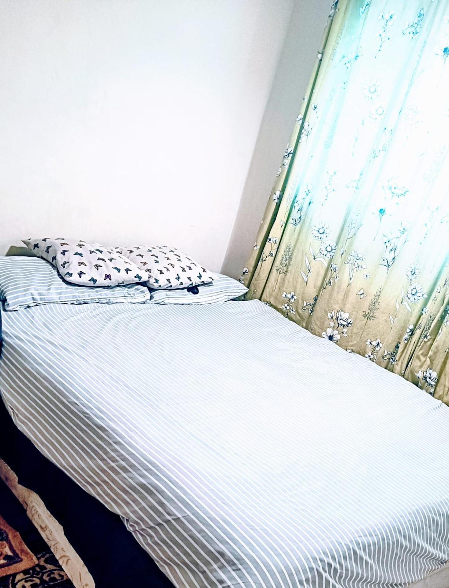 London'S Bed With Breakfast & Free Parking Lägenhet Exteriör bild